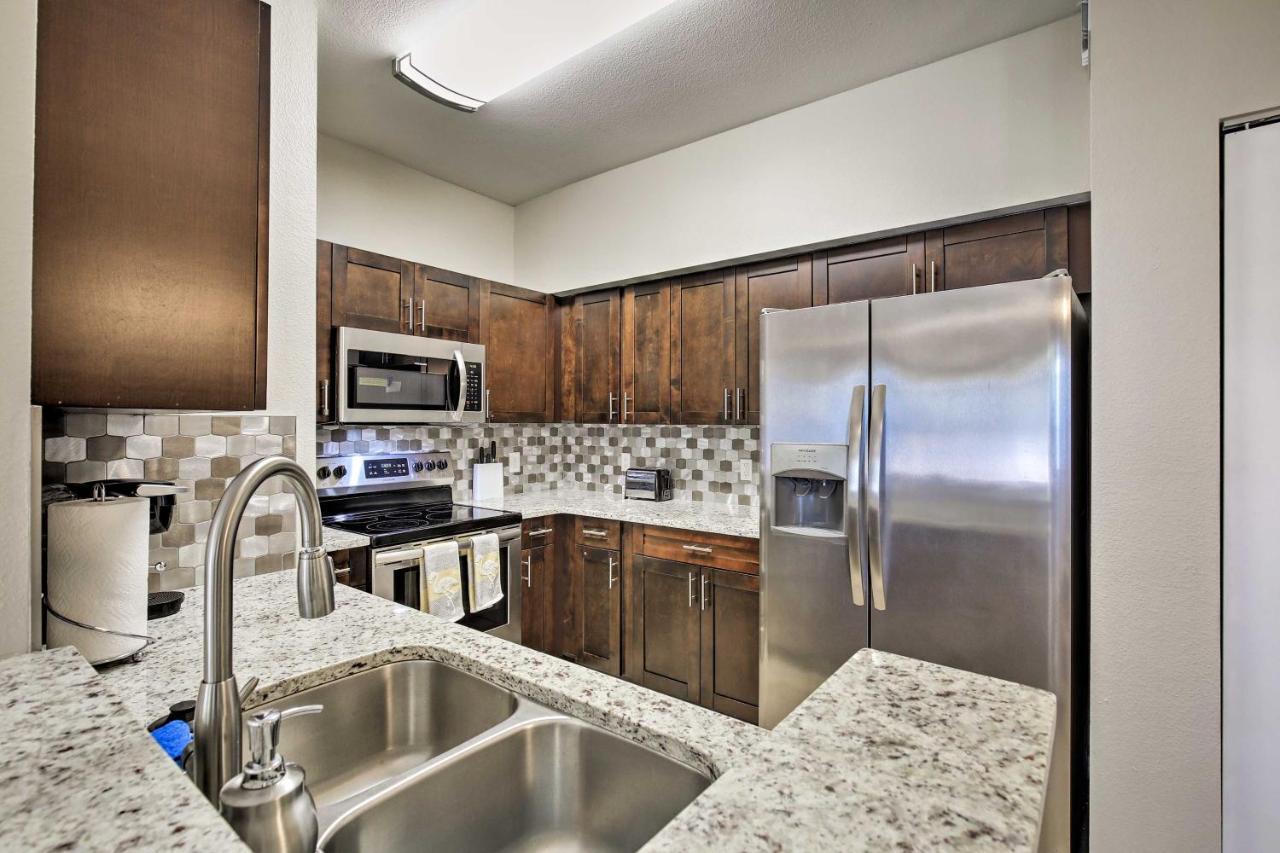 Modern Condo With Pool 4 Mi To Clearwater Beach! Exteriör bild